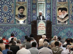 امام جمعه دماوند امنیت و غرور ملی با آمریکا معامله نمی‌شود