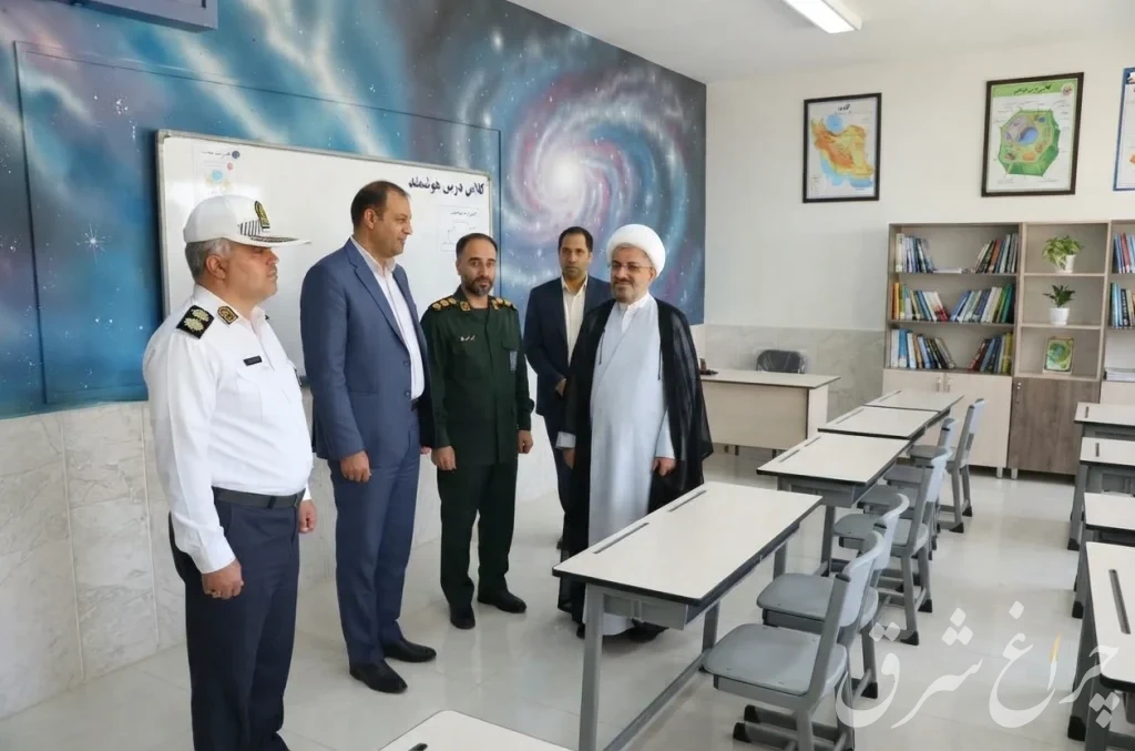 زنگ مهر در دماوند به صدا درآمد؛ بازگشت دانش‌آموزان به کلاس‌های درس پس از حدود ۷ ماه