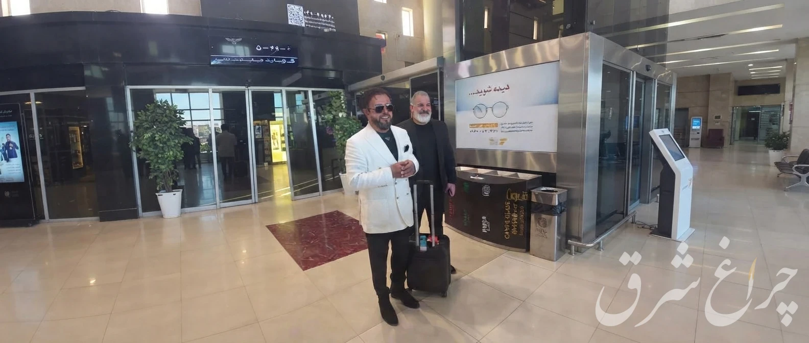 بیژن مرتضوی در فرودگاه امام خمینی پس از ورود به ایران