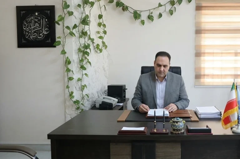 هفته گردشگری در دماوند با رویکرد هوش مصنوعی؛ معرفی ظرفیت‌های شهرستان با ابزارهای نوین
